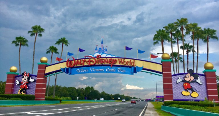 Disney World entrance sign